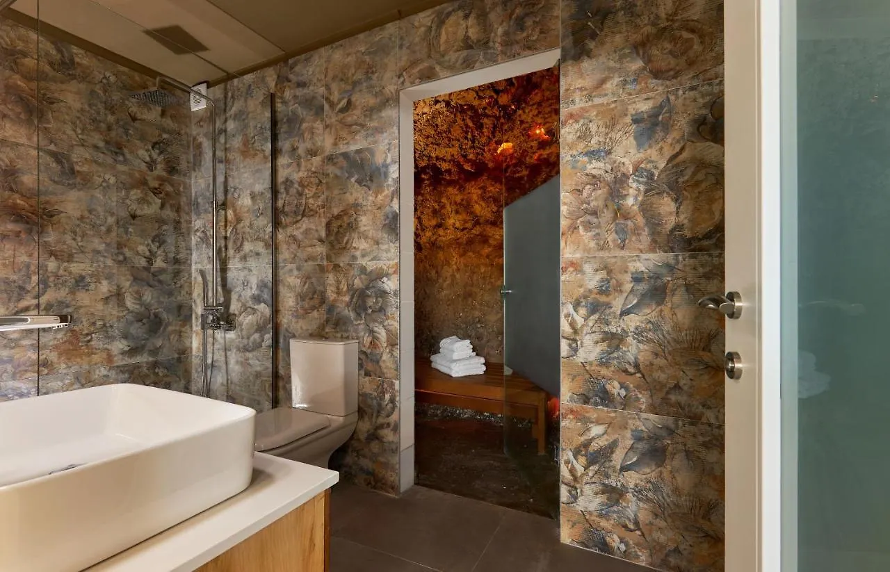 Rodo Seafront Villa With Heated Private Pool And Jacuzzis By Volta Suites And Villas Kokkini Hani