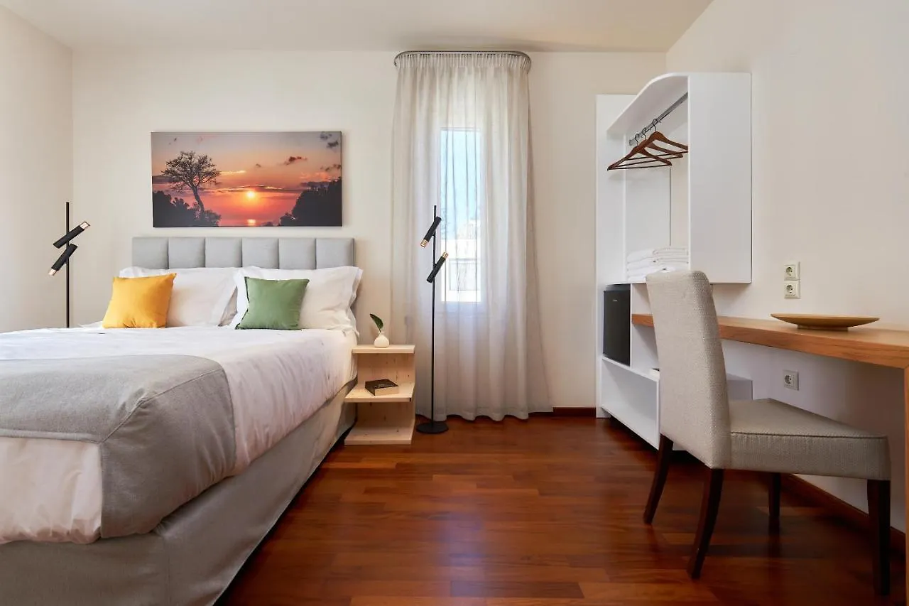 Rodo Seafront Villa With Heated Private Pool And Jacuzzis By Volta Suites And Villas Kokkini Hani
